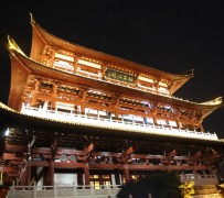 南充长沙旅游攻略(长沙旅游攻略景点必去长沙美食街)