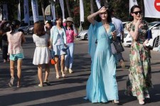 南充上海商务伴游男雇用(上海雇用高端伴游一天20万)