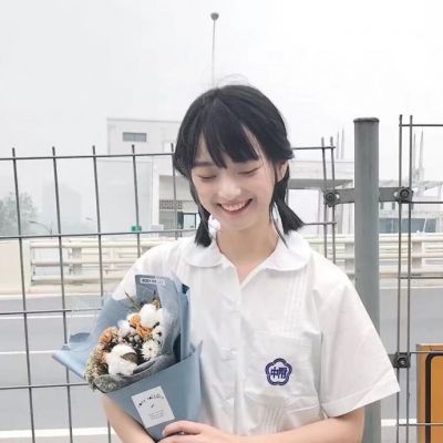 南充伴游女生王梓涵的资料