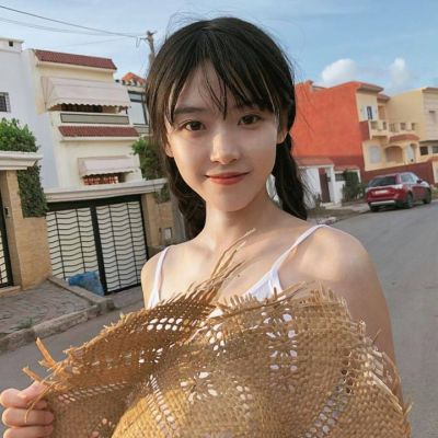 南充伴游女生李梓萱的资料