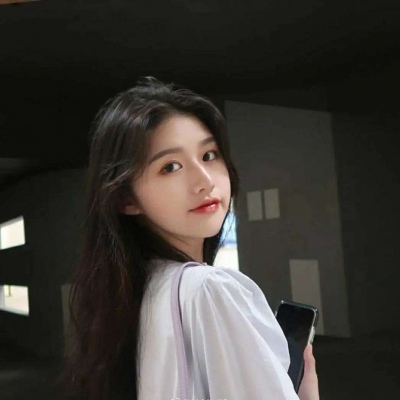 南充伴游女生赵青瑜的资料