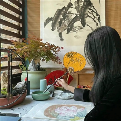 南充伴游女生源又菡的资料