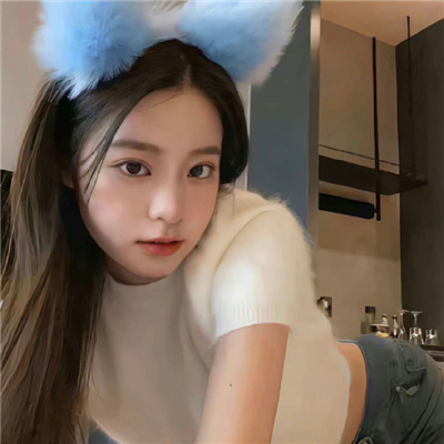 南充伴游女生苦霞辉