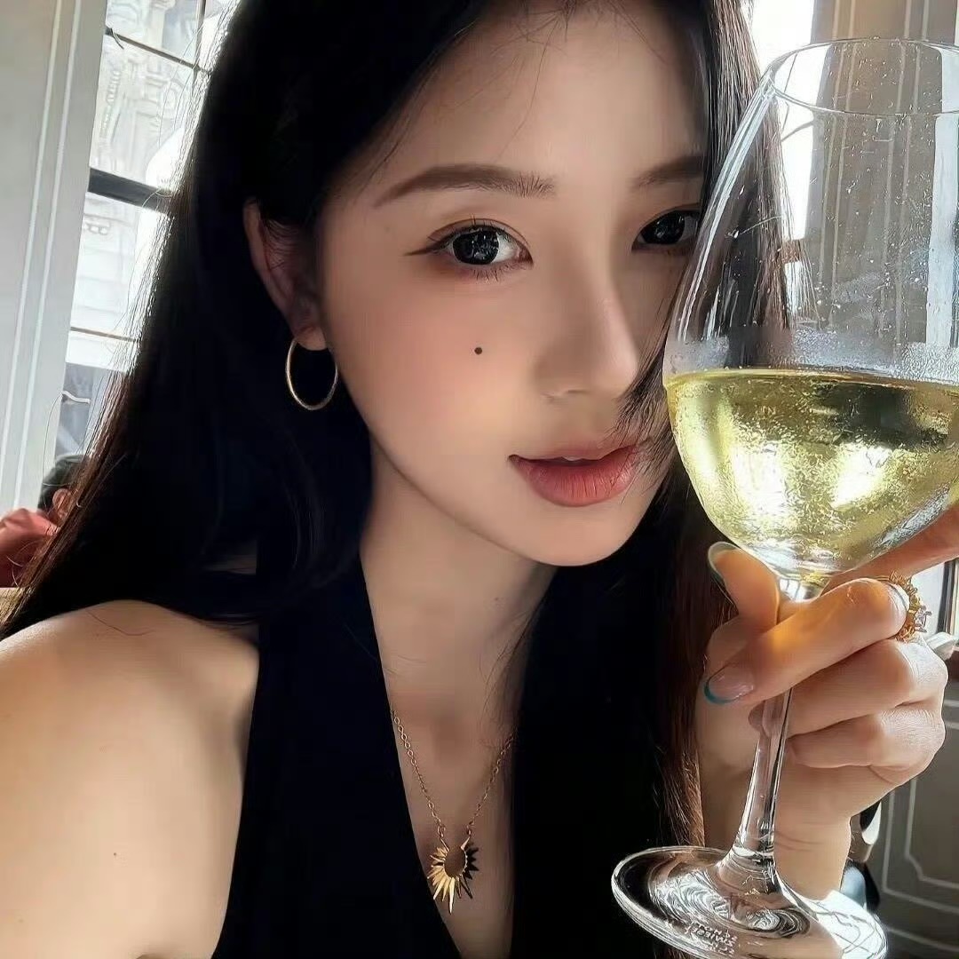 南充伴游女生 | 张诗涵的资料