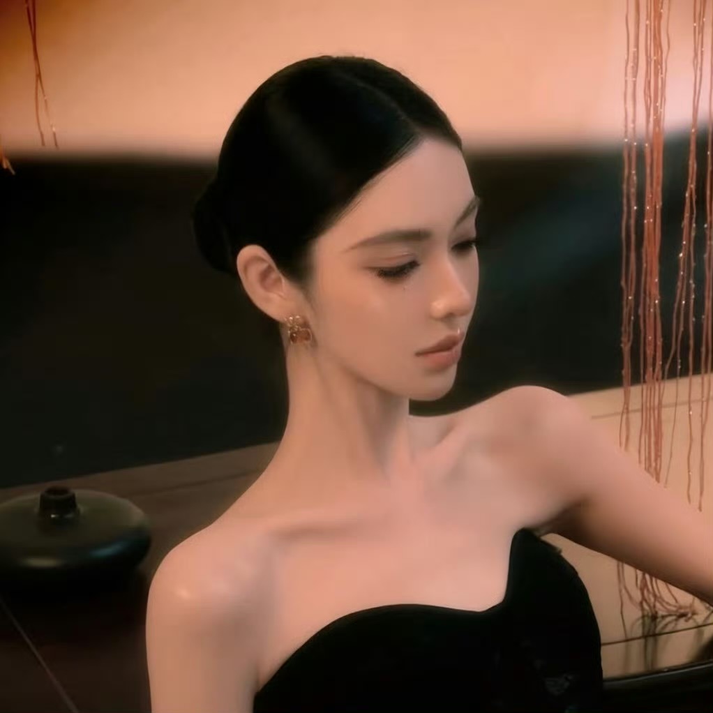 南充伴游女生 | Emily的资料